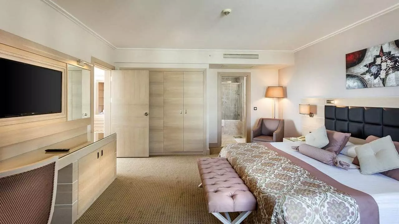 MIRACLE_SHABAVIZ (30).jpg